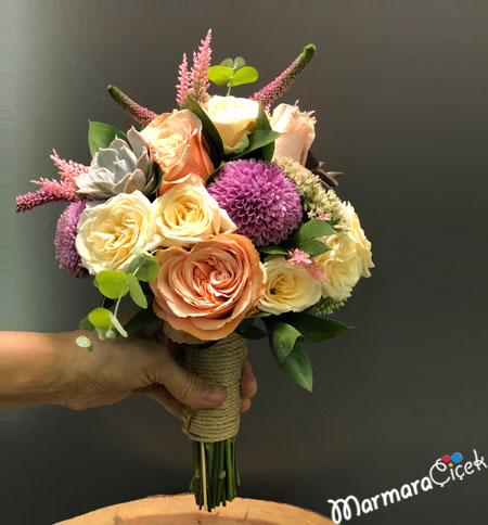 Anastasia Rose Hand Bouquet