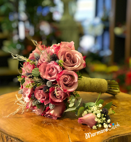 Rose Dried Bridal Flower