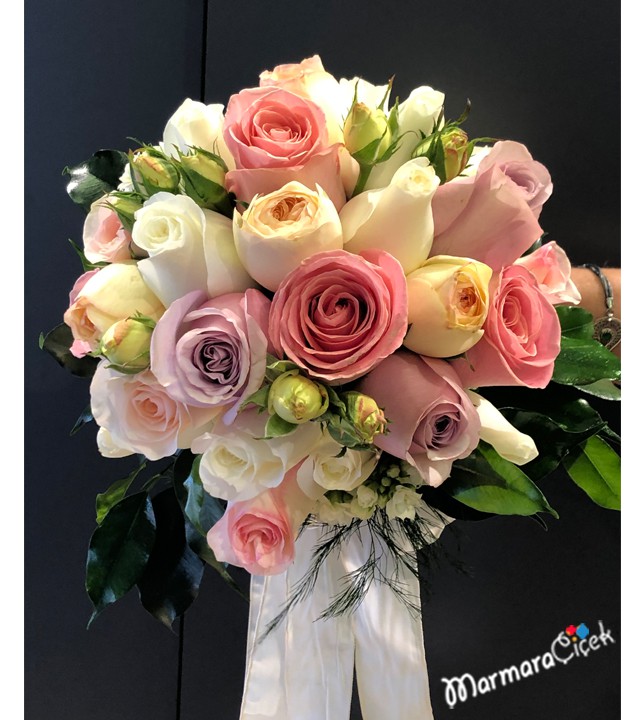 Pink Rose Bridal Hand Bouquet
