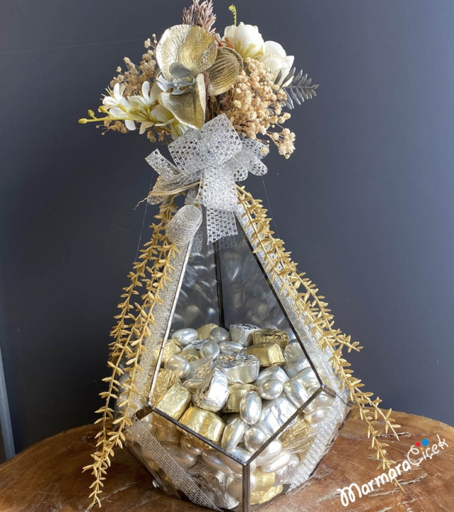 Engagement Chocolate in Prism Glass