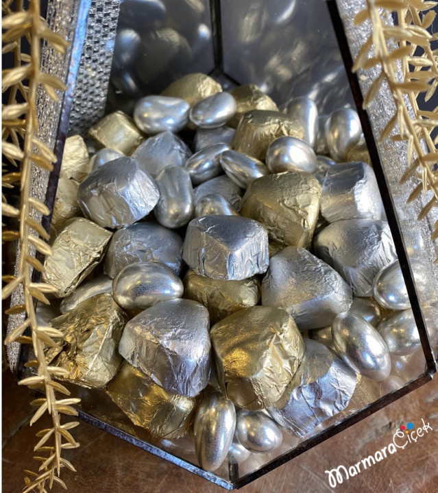 Engagement Chocolate in Prism Glass