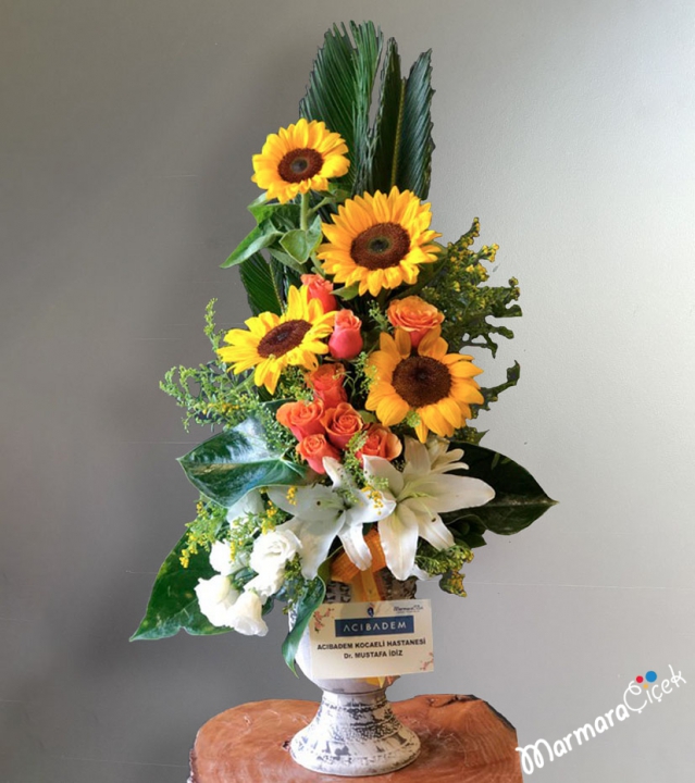 Flower Arrangement for Corporate