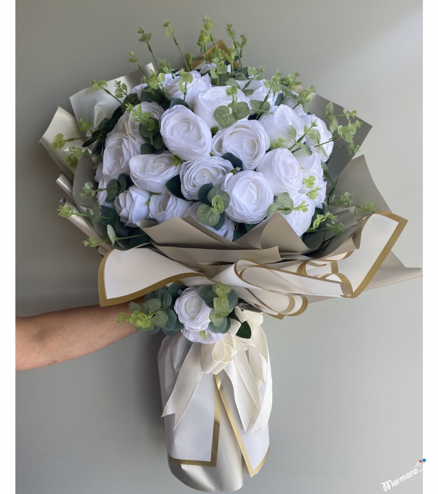 Artificial White Rose Bouquet