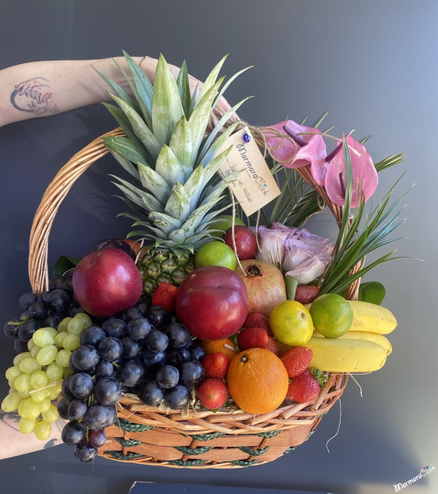 Live Fruit Basket