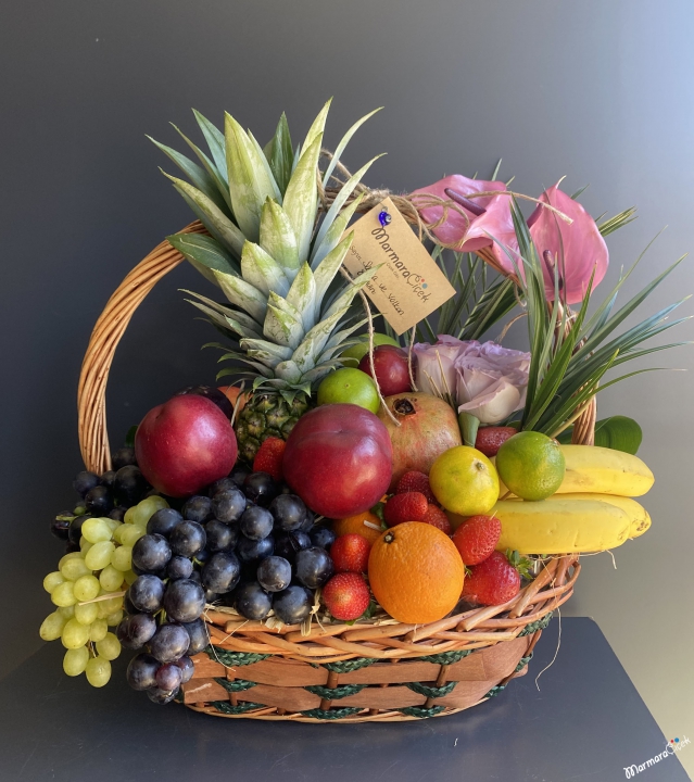 Live Fruit Basket
