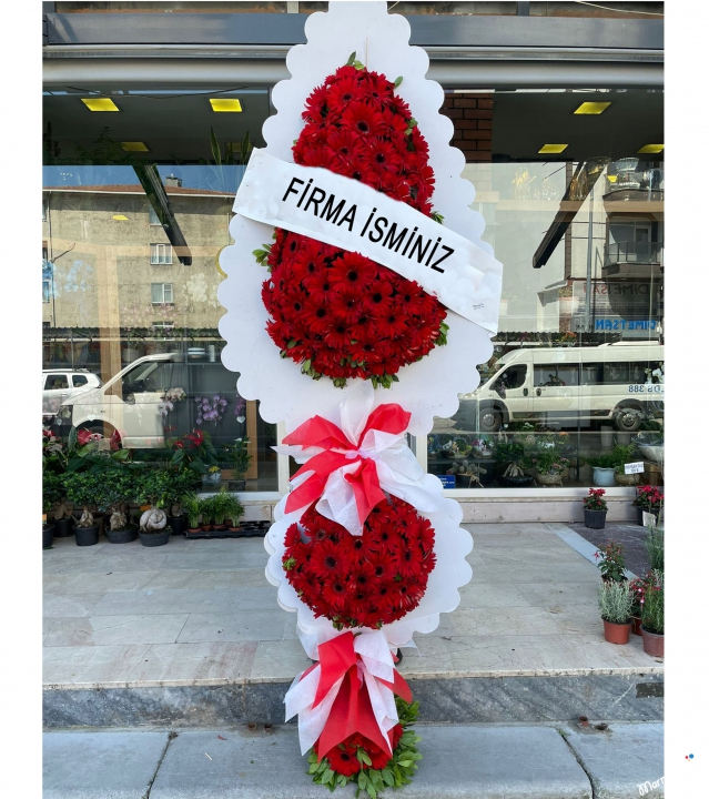 Double Opening Wedding Wreath