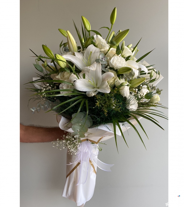 Scented Lilies Bouquet