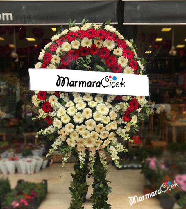 Inline Funeral Wreath