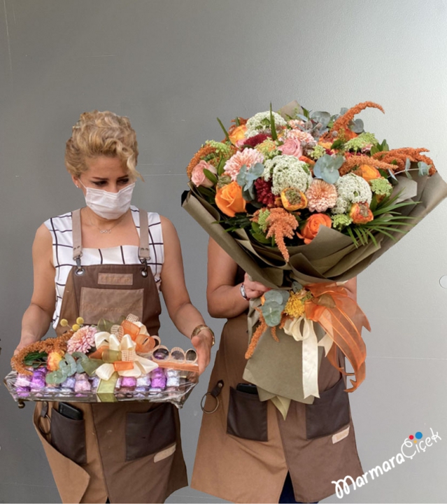 Flower Chocolate Set