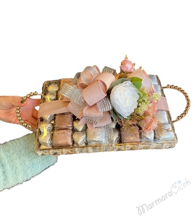 Gold Detaylı Çikolata Tepsisi