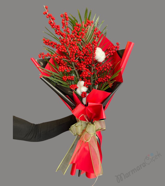 İlex Yılbaşı Buketi