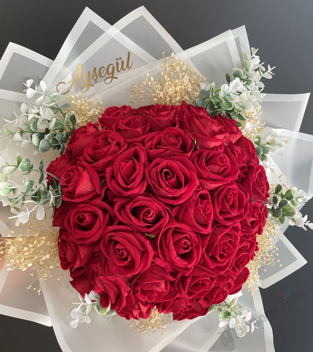 İsimli Yapay 41 Gül Buketi