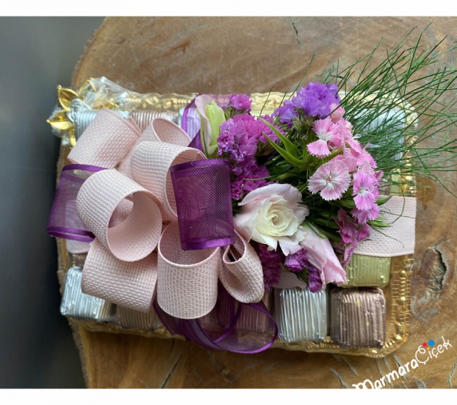 Engagement Flower and Chocolate Set