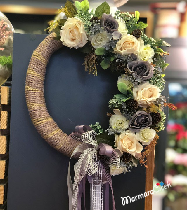 Door Wreath Model with Roses