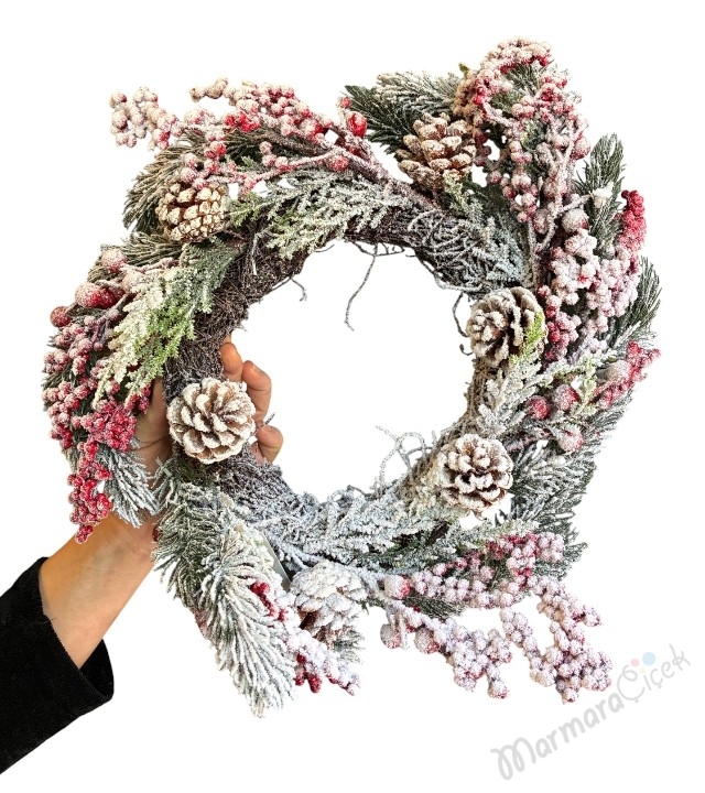 Karlı Yılbaşı Kapı Çelengi