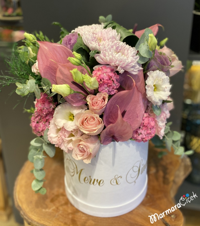 The Engagement Flower Named in The Box