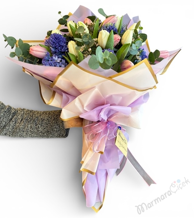 Lale ve Sümbüllü Buket