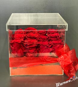 Özel Kutuda Kırmızı Güller 