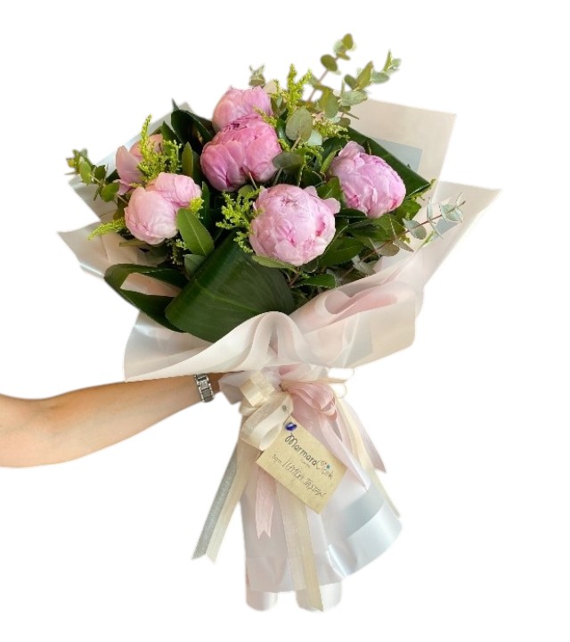 Pembe Şakayık Buketi