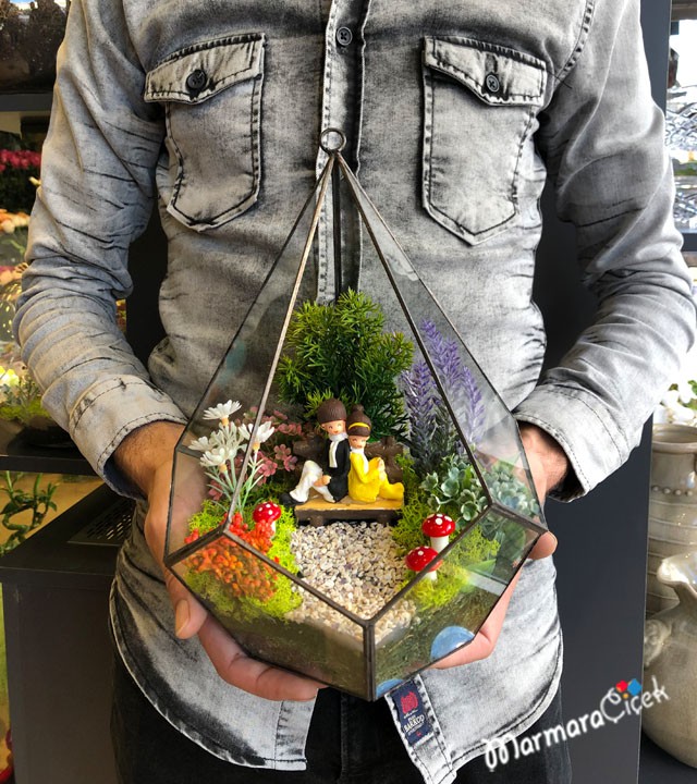 Prism Terrarium