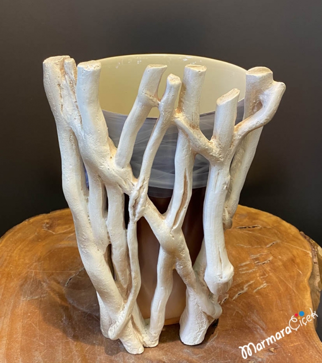 Royal Cream Tree Patterned Vase