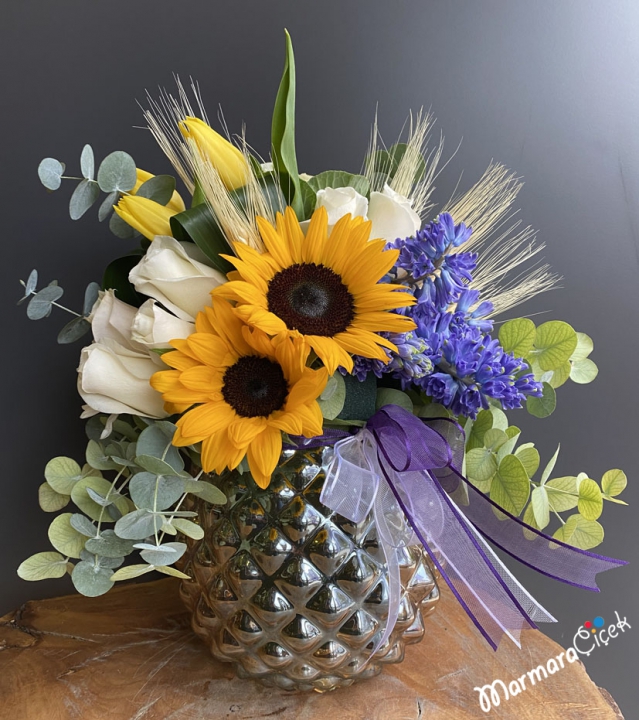 Colorful Flower Arrangement