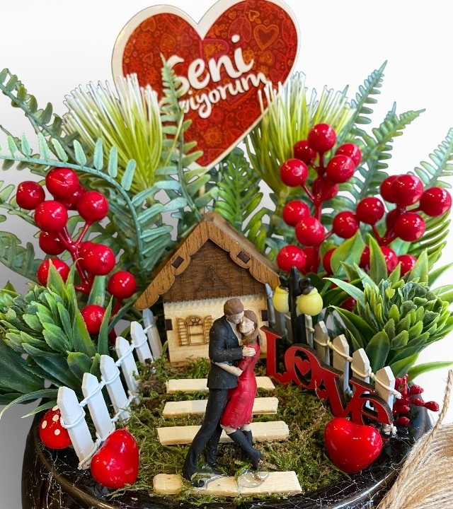 Seni Seviyorum Temalı Romantik Teraryum