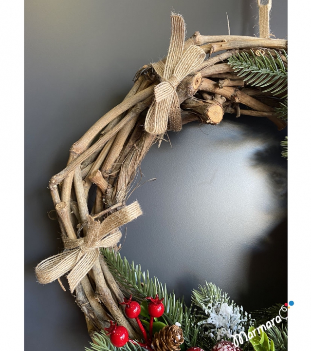 Stylish Christmas Door Wreath