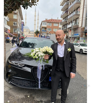 Gelin Arabası Ve Gül Gelin Buketi 