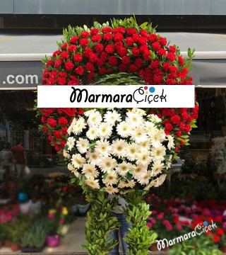 Two-Color Funeral Wreath