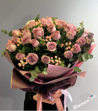 Lilac Rose Bouquet