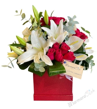 Lilyum Gül Aranjman