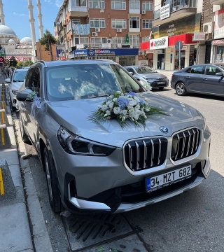Mavi Beyaz Gelin Arabası