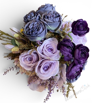 Mor & Lila Tonlarında Yapay Aranjman 
