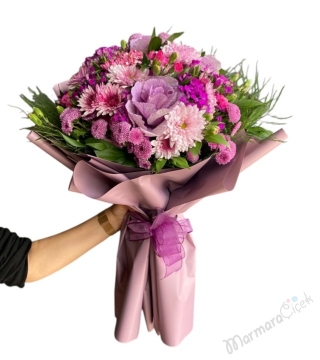 Pembe Lila Kır Çiçekleri Buketi