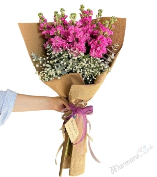 Pembe Şebboy Buketi