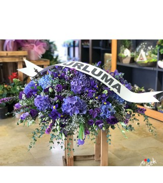 Tabut Üstü Çelenk